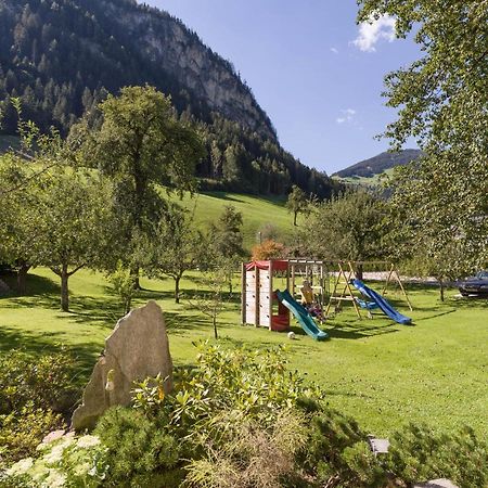 Hof Neuhaus Appartement Mayrhofen Buitenkant foto