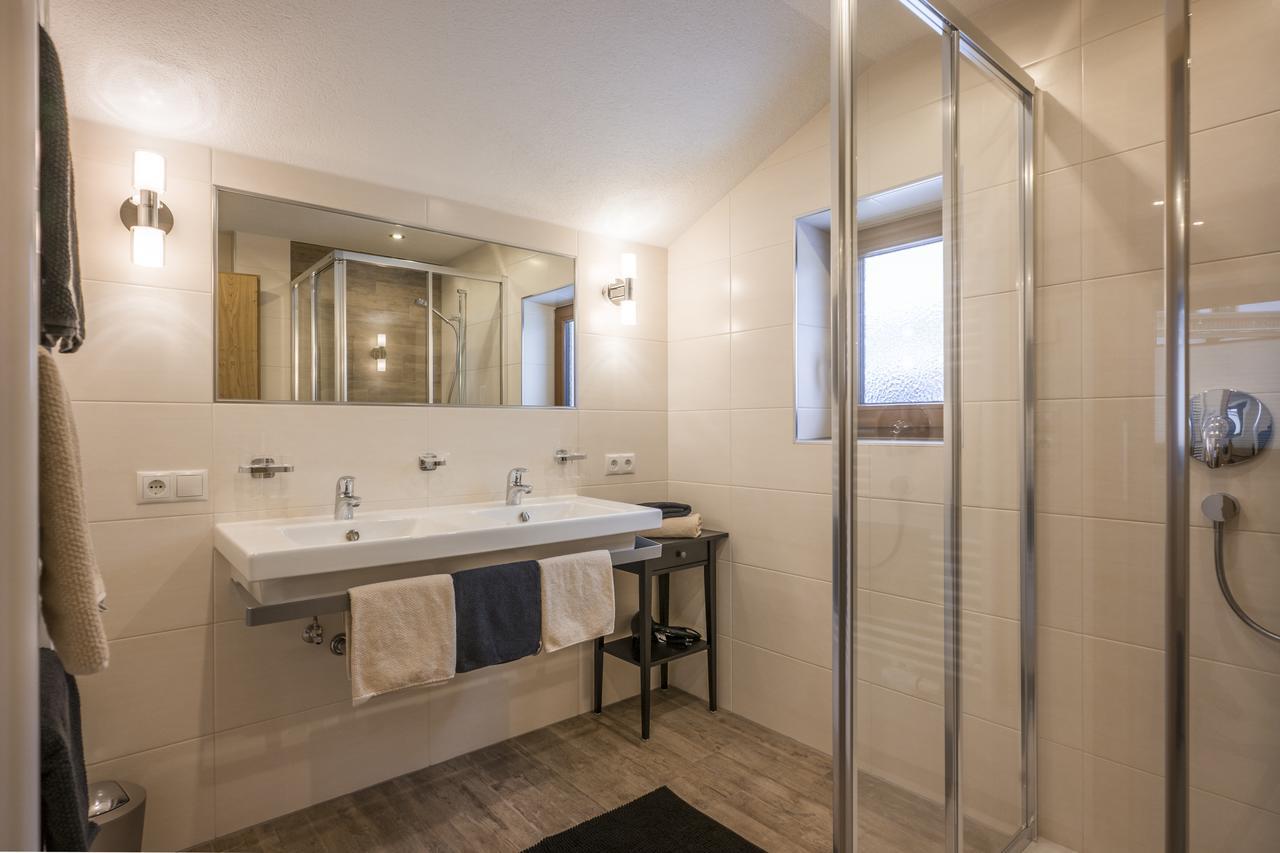 Hof Neuhaus Appartement Mayrhofen Buitenkant foto