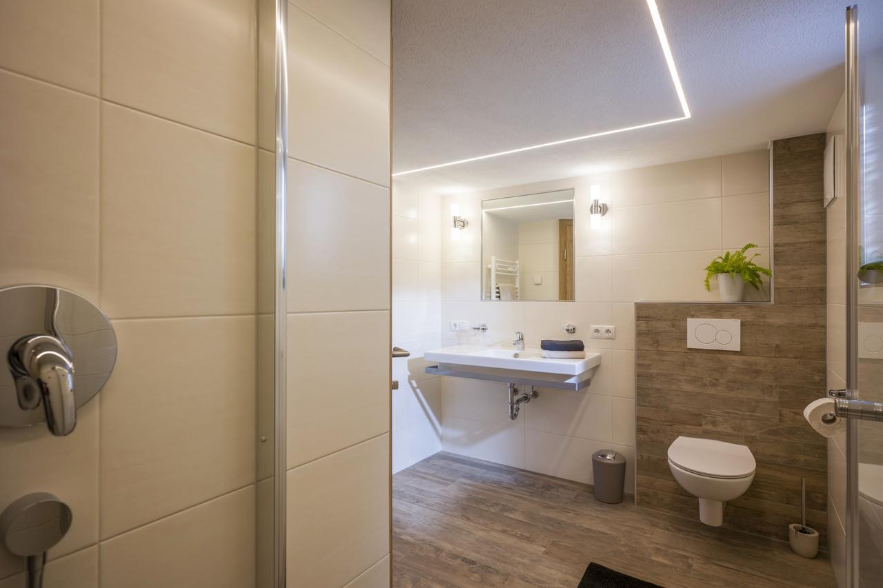 Hof Neuhaus Appartement Mayrhofen Buitenkant foto